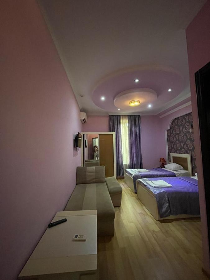 Lux Palace Hotel Kutaisi Ngoại thất bức ảnh